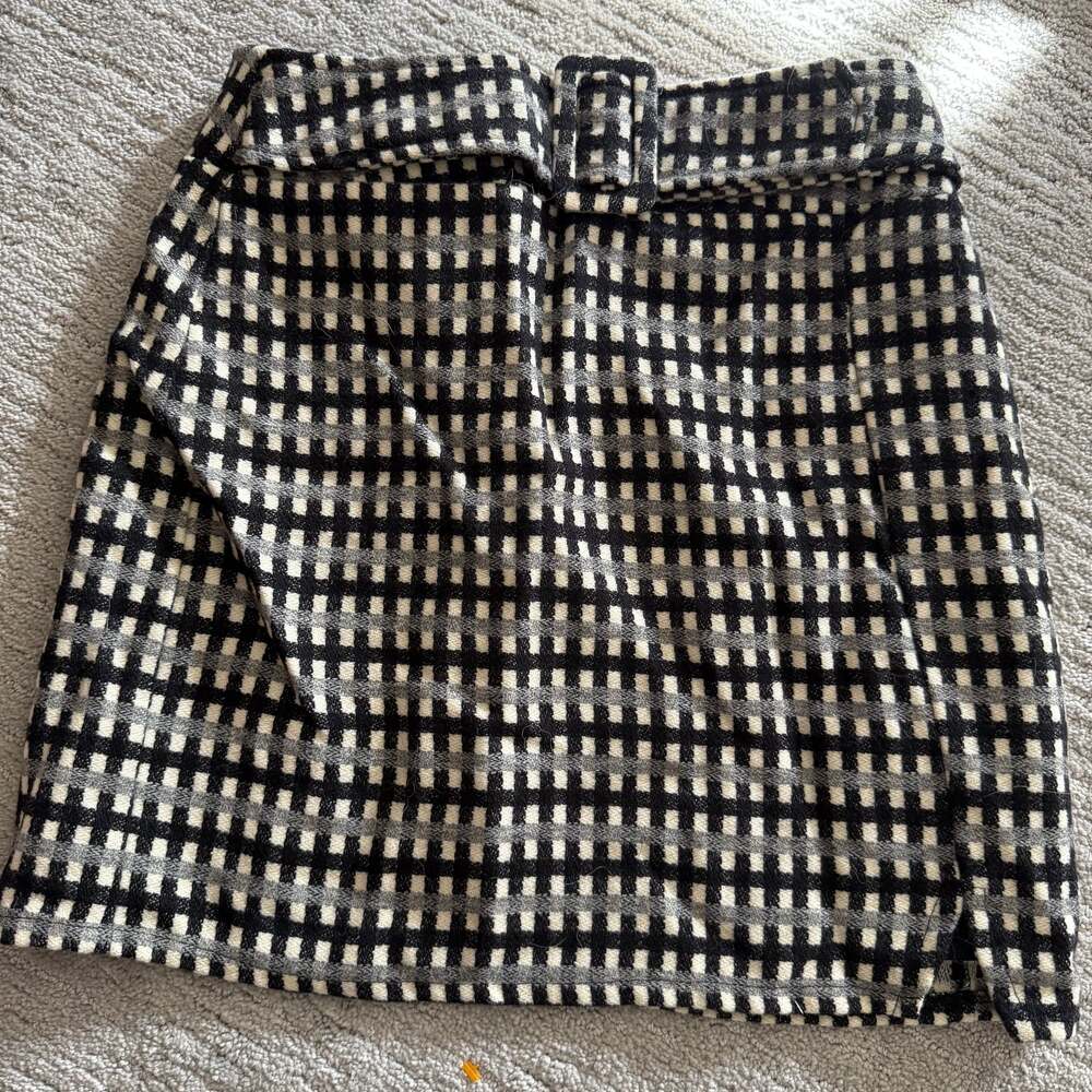 M&S Collection Best of British 100% Wool Skirt, Black & White Plaid, Size 6